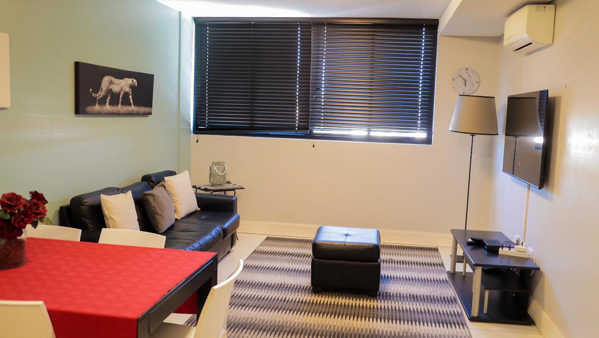 77 On Independence Apartments Βίντχουκ Εξωτερικό φωτογραφία