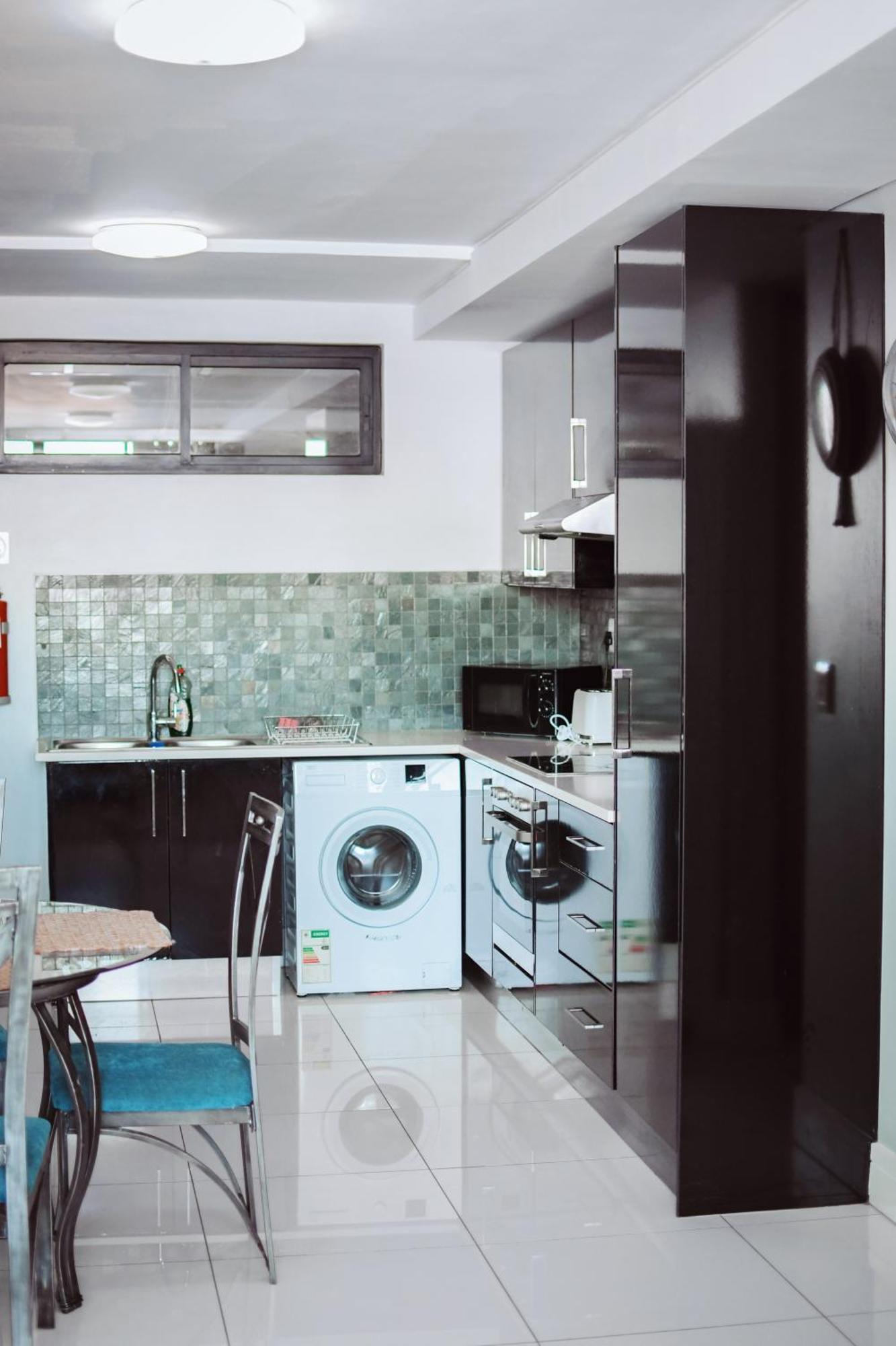 77 On Independence Apartments Βίντχουκ Εξωτερικό φωτογραφία